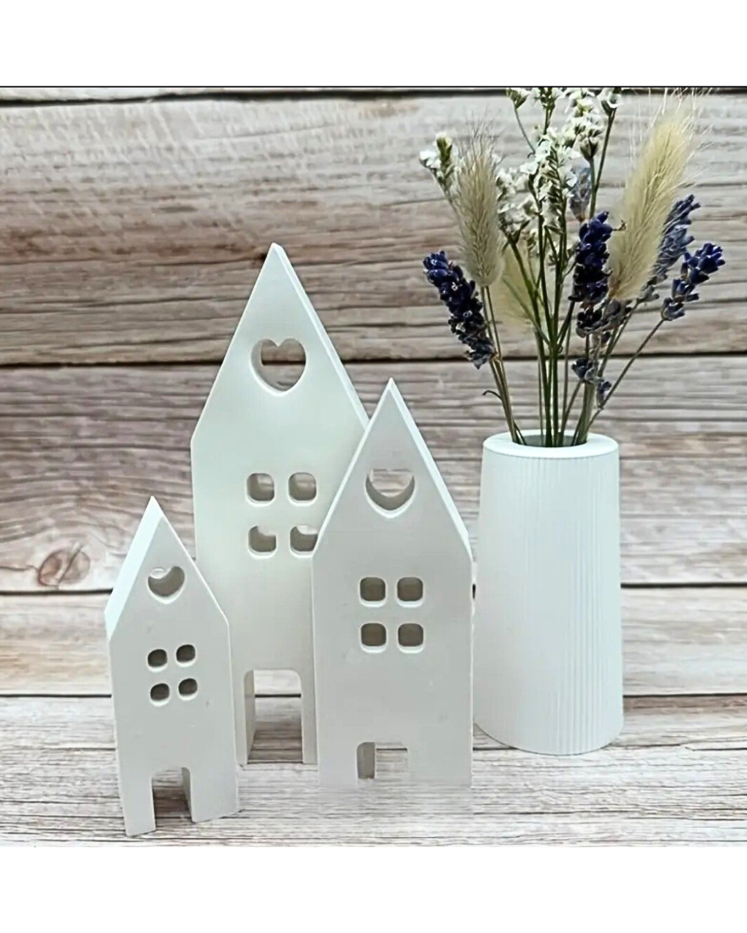 Candle holder with hearts houses